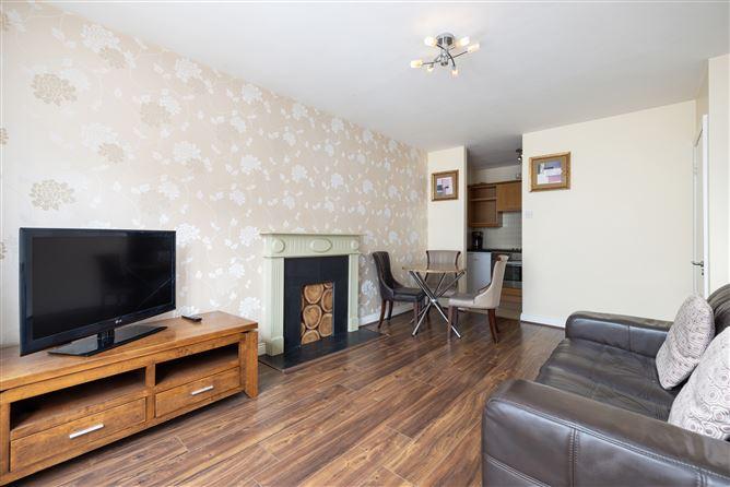 Apartment 18, Amiens Square, Amiens Street, Dublin 1, historical listing image 3