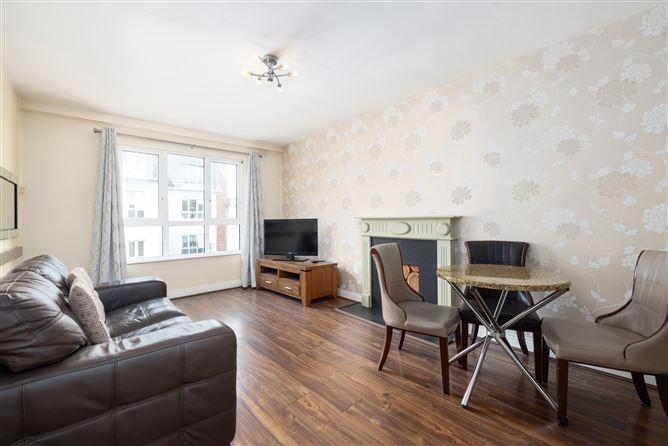 Apartment 18, Amiens Square, Amiens Street, Dublin 1, historical listing image 2
