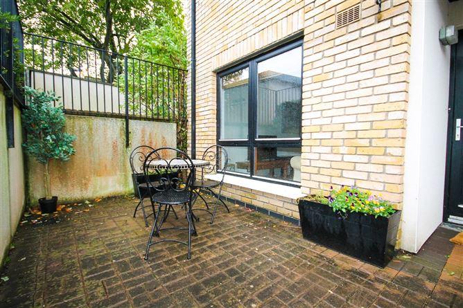 23, Hunters Hill, Dublin 24, historical listing image 3