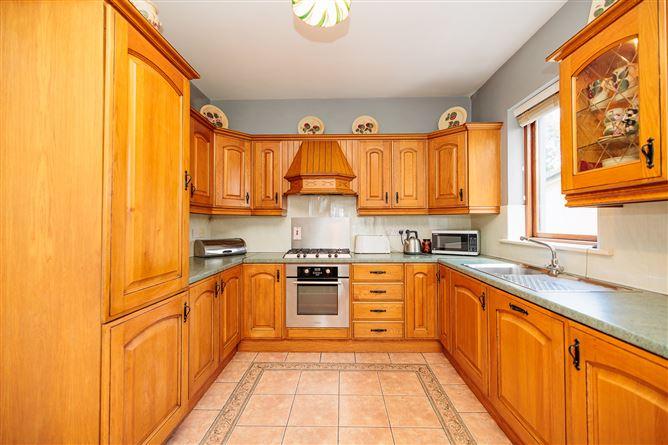 9 Troysgreen, Green Street, Kilkenny, Kilkenny, historical listing image 5