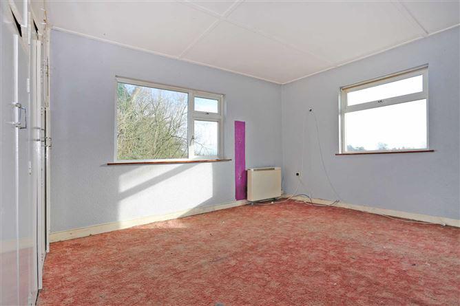 Hillside Cottage, Quinpool, Co.Clare, Parteen, Co. Clare, historical listing image 4