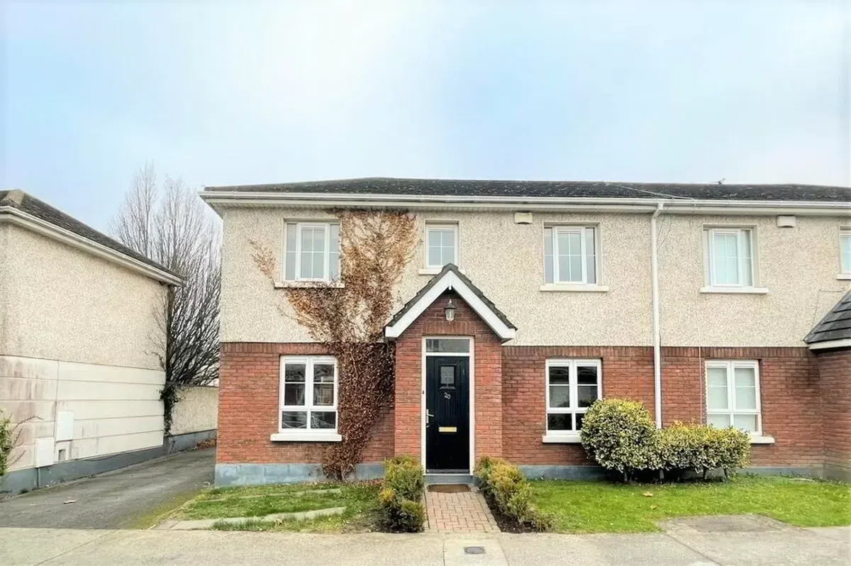20 Bishops Orchard, Tyrrelstown, Dublin 15, historical listing image 1