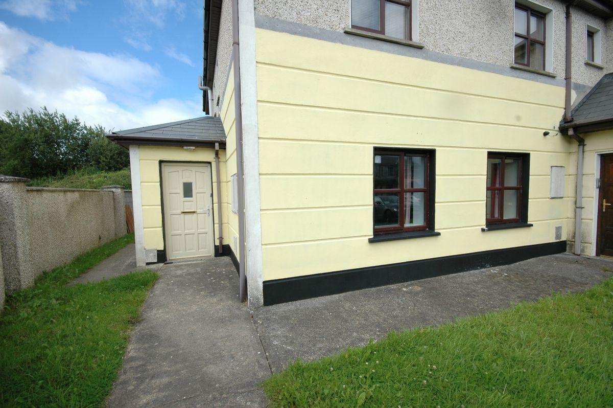 109 Templegreen, Newcastle West, Co. Limerick, V42VY90, historical listing image 1