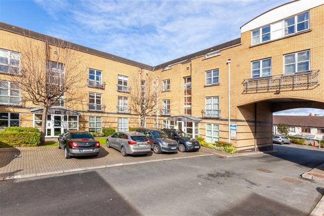 36, Saint Peter S Square, Dublin 7, historical listing image 1