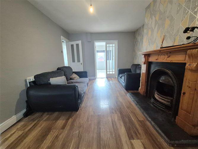 105 Pearse Park, Drogheda, Louth, historical listing image 2