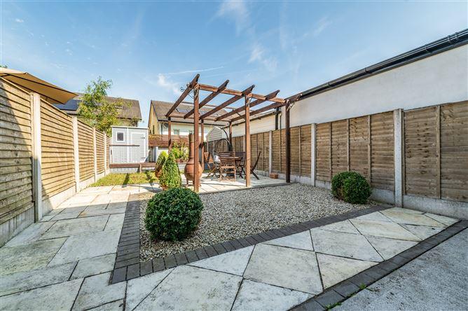 38 The Bailey, Castle Farm, Naas, Kildare, historical listing image 5