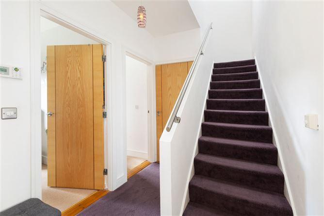 27 Olcovar, Shankill, Dublin 18, historical listing image 2