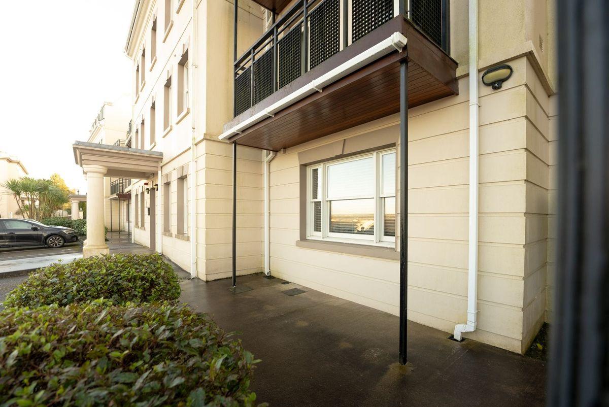 Apartment 9 , Estuary Court, Rochestown, Co. Cork, T12HR25, historical listing image 2