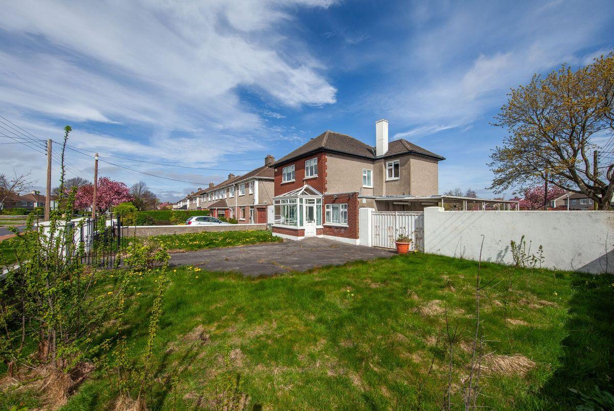97 Ballyroan Road, Rathfarnham, Dublin 16, historical listing image 4
