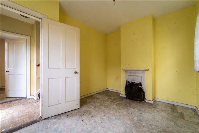 5 Old Lucan Road , Palmerstown, Dublin 20, historical listing image 6