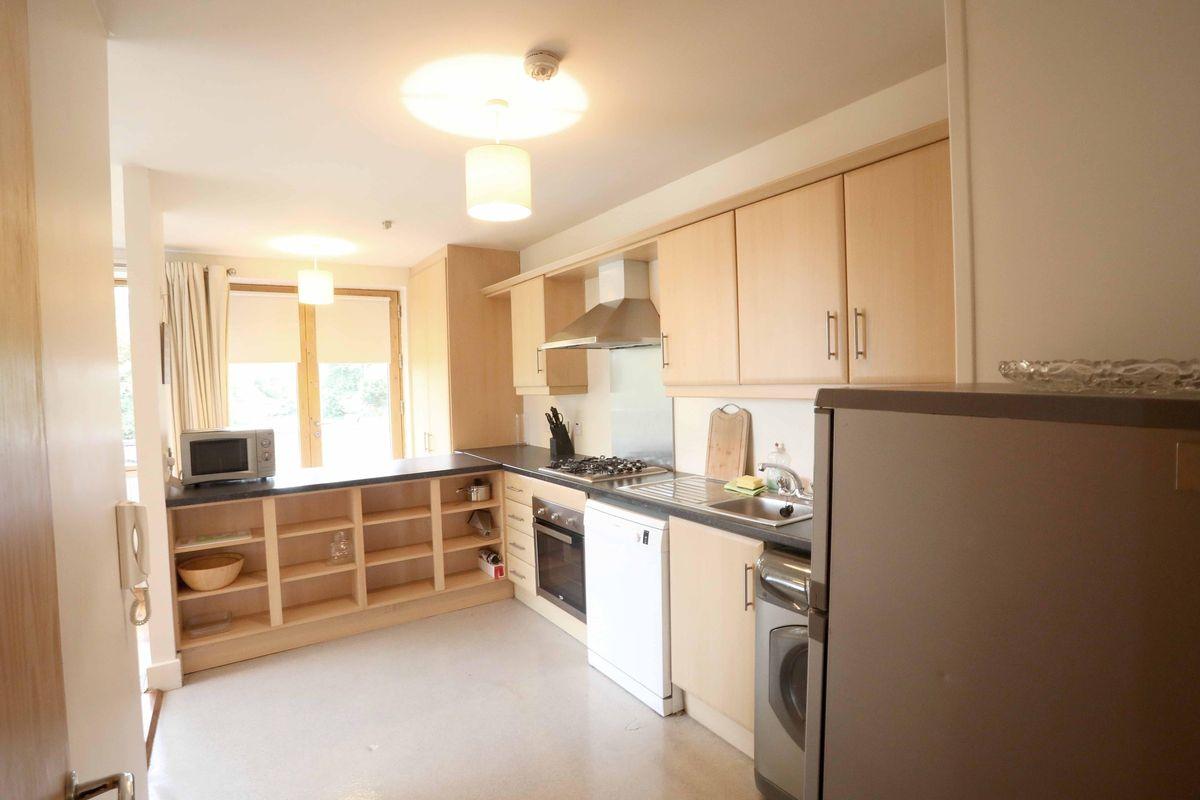 7 Block A, Stradbrook Apartments, Portlaoise, Co. Laois, R32N253, historical listing image 5
