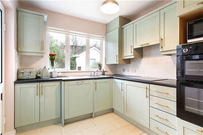 2 Yellow Nook Avenue, Johnstown Road, Cabinteely, Co. Dublin, historical listing image 5