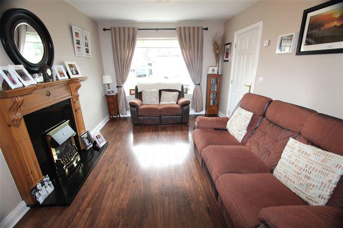 83 Coil Darach, Castleblayney, Monaghan, historical listing image 3