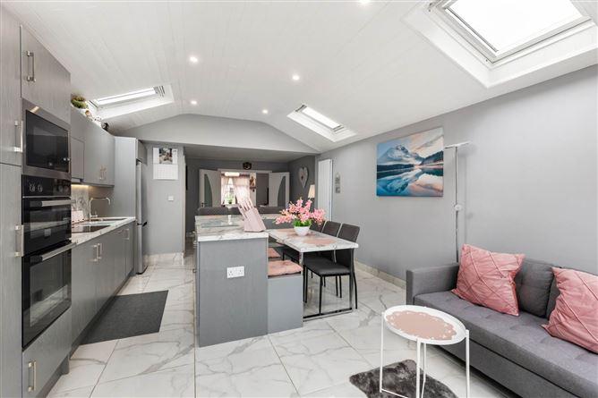 18 Woodford Parade, Clondalkin, Dublin 22, historical listing image 6