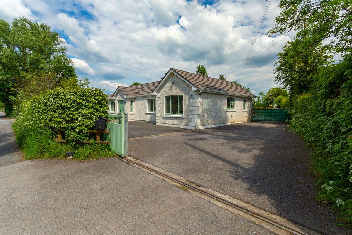 Galbertstown, Holycross, Co. Tipperary, E41HH99, historical listing image 1