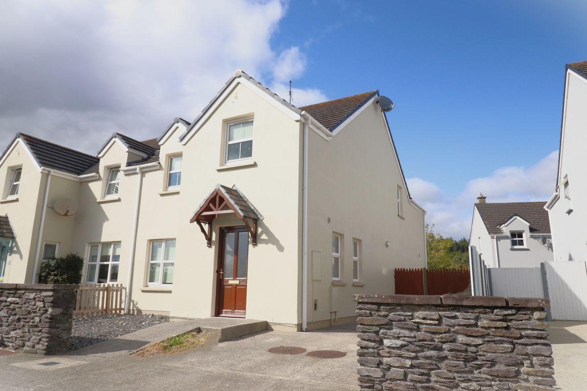 42 The Moorings, Skibbereen, Co. Cork, P81KD60, historical listing image 1