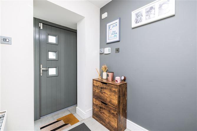 15 Shanowen Avenue, Santry, Dublin 9, historical listing image 2