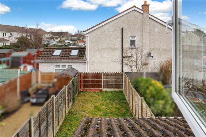 32 Manorfields Walk, Clonee, Dublin, historical listing image 6