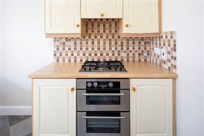 46, Riverside Rise, Co. Cork, historical listing image 5