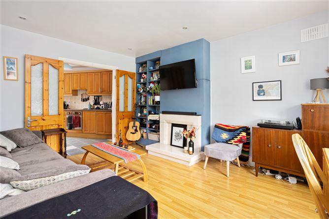 4a Rosemount Estate, Windy Arbour, Dundrum, Dublin 14, historical listing image 2