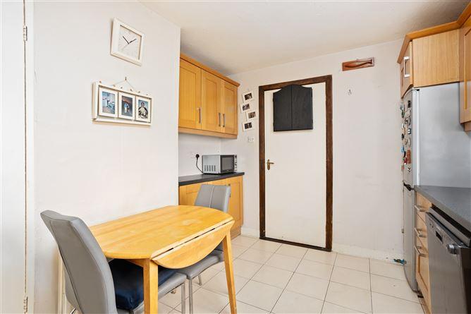 25, Saint Brigid S Park, Dublin 18, historical listing image 5