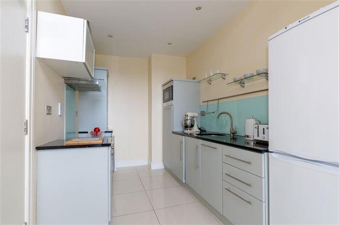 73 Cuirt Seoige, Bohermore, Galway City, historical listing image 6