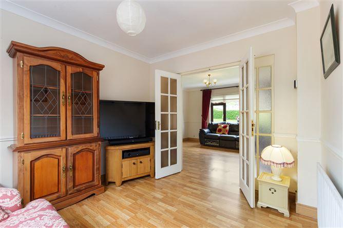 2 The Coppice, Woodfarm Acres, Dublin 20, historical listing image 4