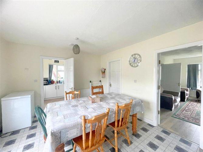 Lough Na Neine House, Castle Avenue, Roscommon Town, Co. Roscommon, F42W291, historical listing image 6