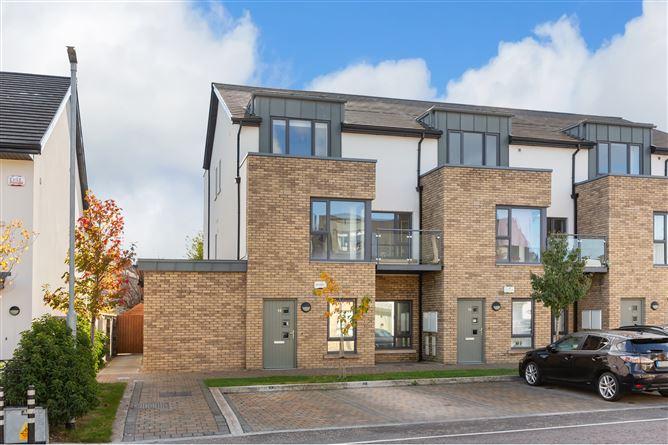 13 Sandyford Green, Sandyford, Dublin 18, historical listing image 1