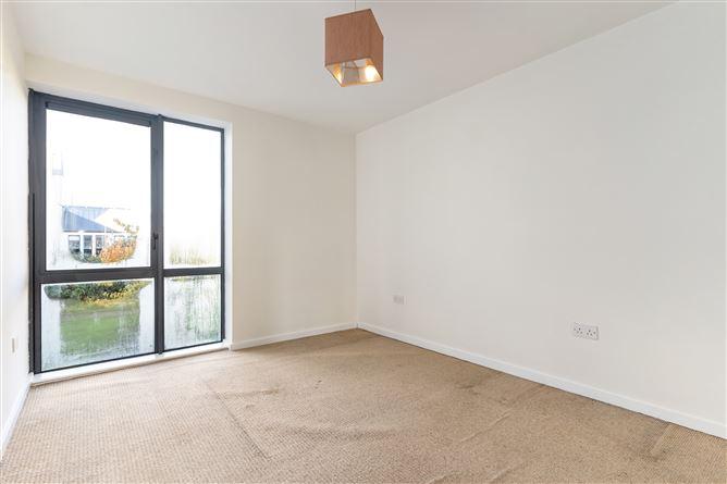 Apt. 21 Cassian Court North, Royal Canal Park, Ashtown, Dublin 15, historical listing image 5