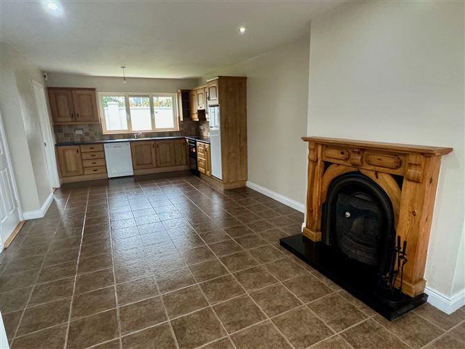 No 5 Dun Na Bo, Willowfield, Ballinamore, Leitrim, historical listing image 6
