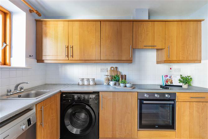 180 Bellevue, Block D, Islandbridge, Dublin 8, historical listing image 6