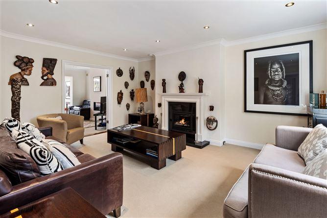 Apartment 11, College Gate, Dublin 2, historical listing image 4