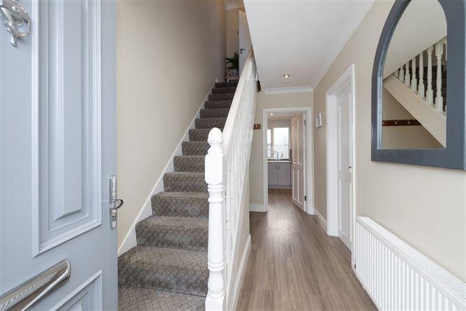 18, Sugarloaf Crescent, Co. Wicklow, historical listing image 2