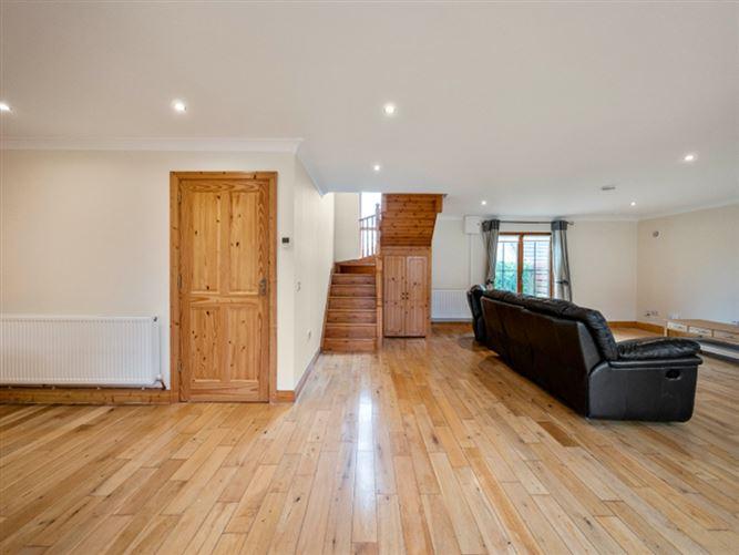 4, Sunset Avenue, historical listing image 6