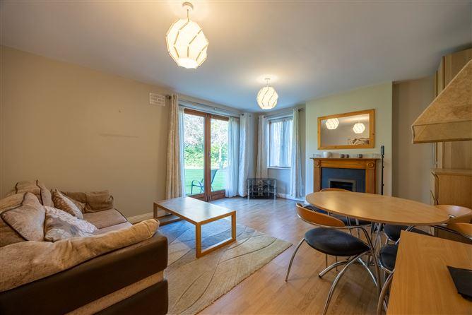 24 Mountbrook, Stillorgan,   County Dublin, historical listing image 4
