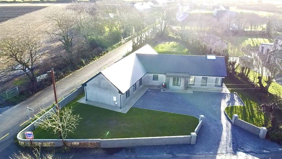Commons West, Ardfert, Co. Kerry, V92E120, historical listing image 5