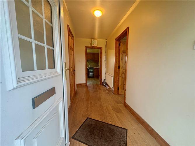 Drummond Cross, Killucan, Co. Westmeath, historical listing image 2