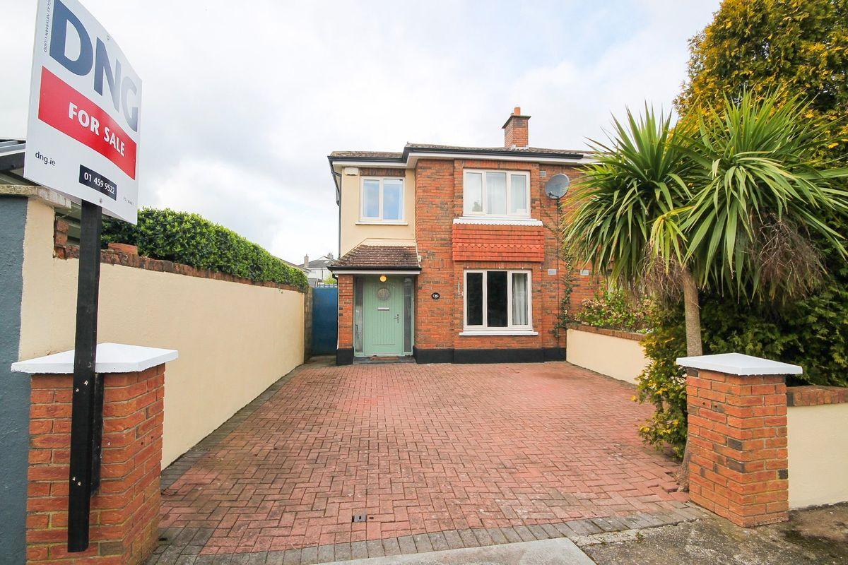 16 Castlefield Park, Knocklyon, Dublin 16, D16N9Y4, historical listing image 1