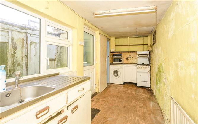 12 Ashburton Row, Gardiners Hill, Montenotte, Co. Cork, T23A6D2, historical listing image 4