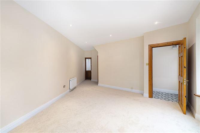 93 & 93B Howth Road, Clontarf, Clontarf, Dublin 3, D03HE03, historical listing image 4