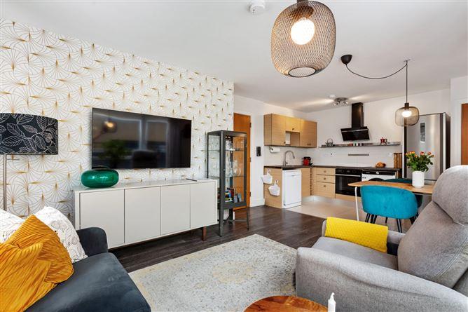 16 Wyckham Point, Dundrum, Dublin 16, historical listing image 3