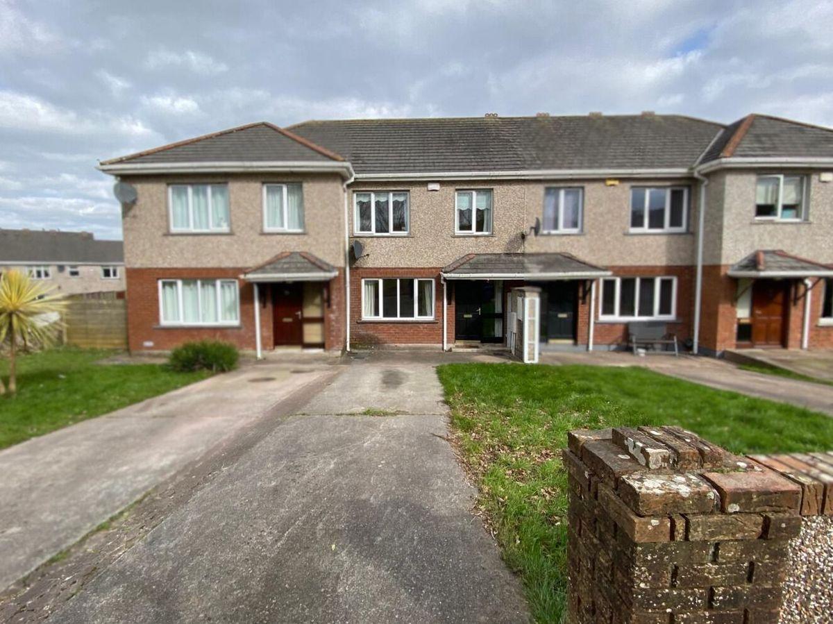31 Pembroke Grove, Pembroke Wood, Passage West, Co. Cork, T12F64V, historical listing image 1