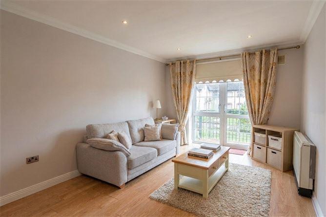 61B The Lawn, Abbeylands, Clane, Kildare, historical listing image 3