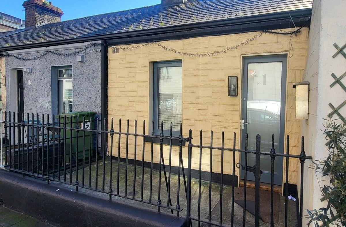 1 Stirrup Lane, Church Street, Dublin 1, historical listing image 1