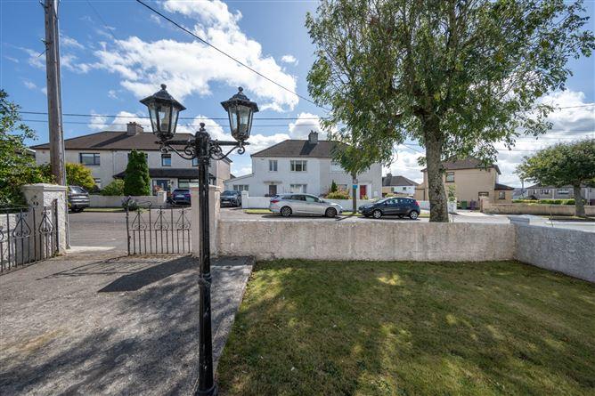 30 Earlwood Estate, Togher Road, , Togher,   Cork City, historical listing image 5