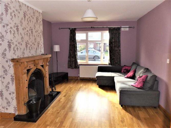 43 Ard Na Greine, Roscrea, Co. Tipperary, historical listing image 3