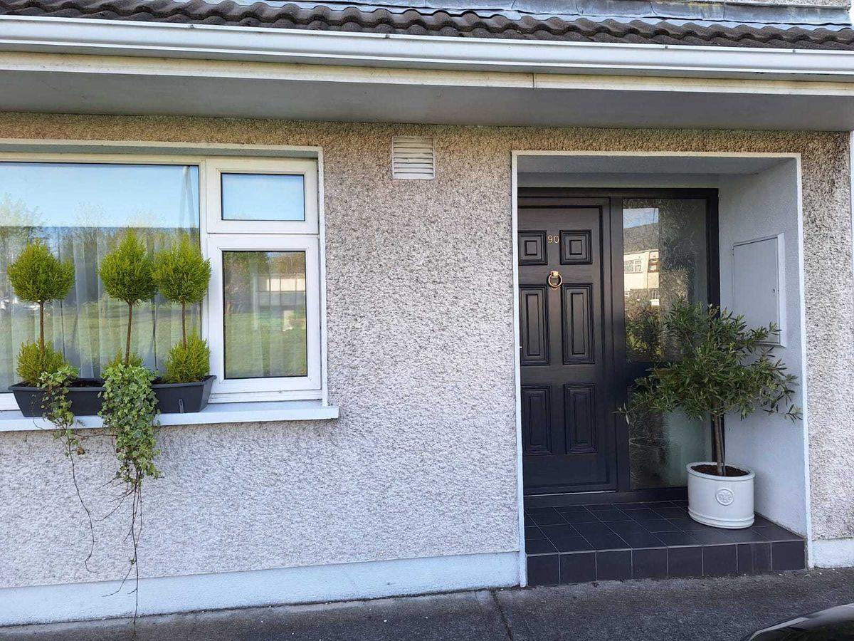 90 Springfield Court, Castlebar, Co. Mayo, F23V662, historical listing image 1