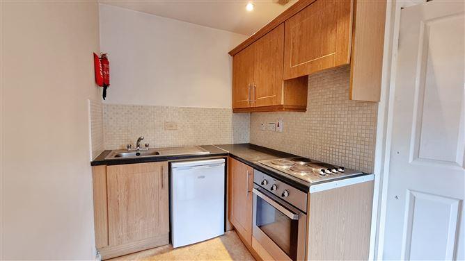 Apt 6 Pier 19, Bridgefoot St, Dublin 8, County Dublin, historical listing image 3