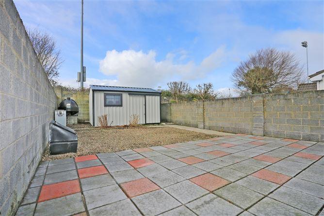 5 Oakwood, Sixmilebridge, Clare, historical listing image 5